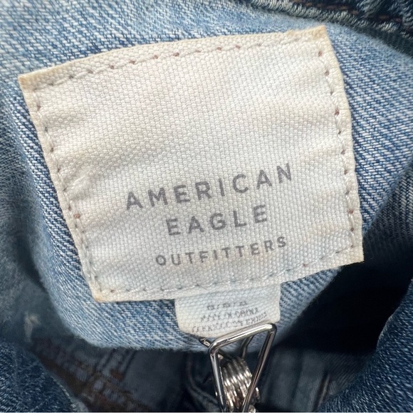 American Eagle Outfitters Distressed Patchwork Denim Jean Jacket Size M Women’s - Picture 2 of 5